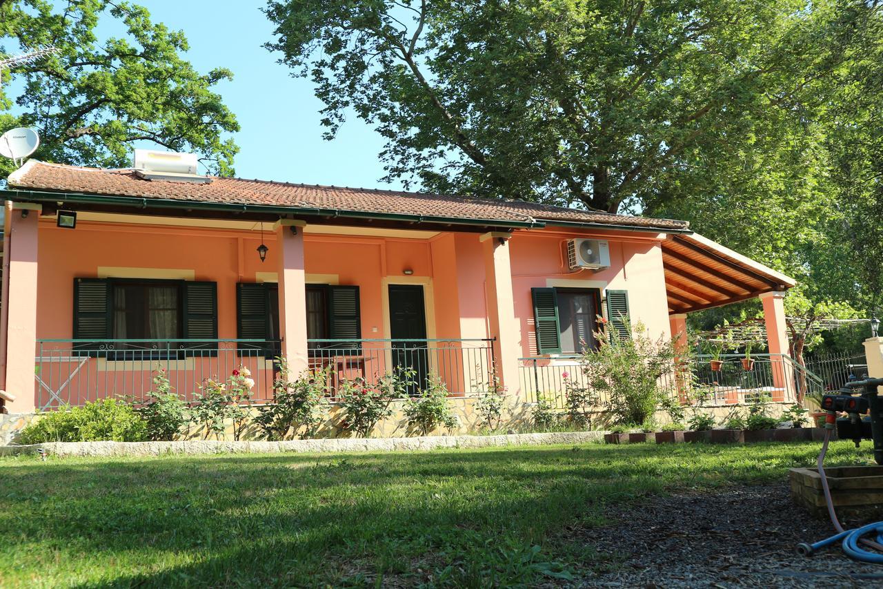 Villa Magia Ypsos Exterior foto